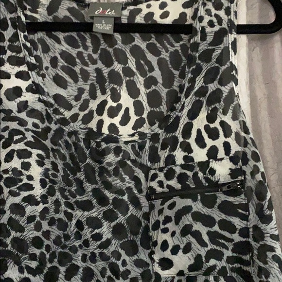 Black, white and grey leopard print tank - Picture 2 of 3